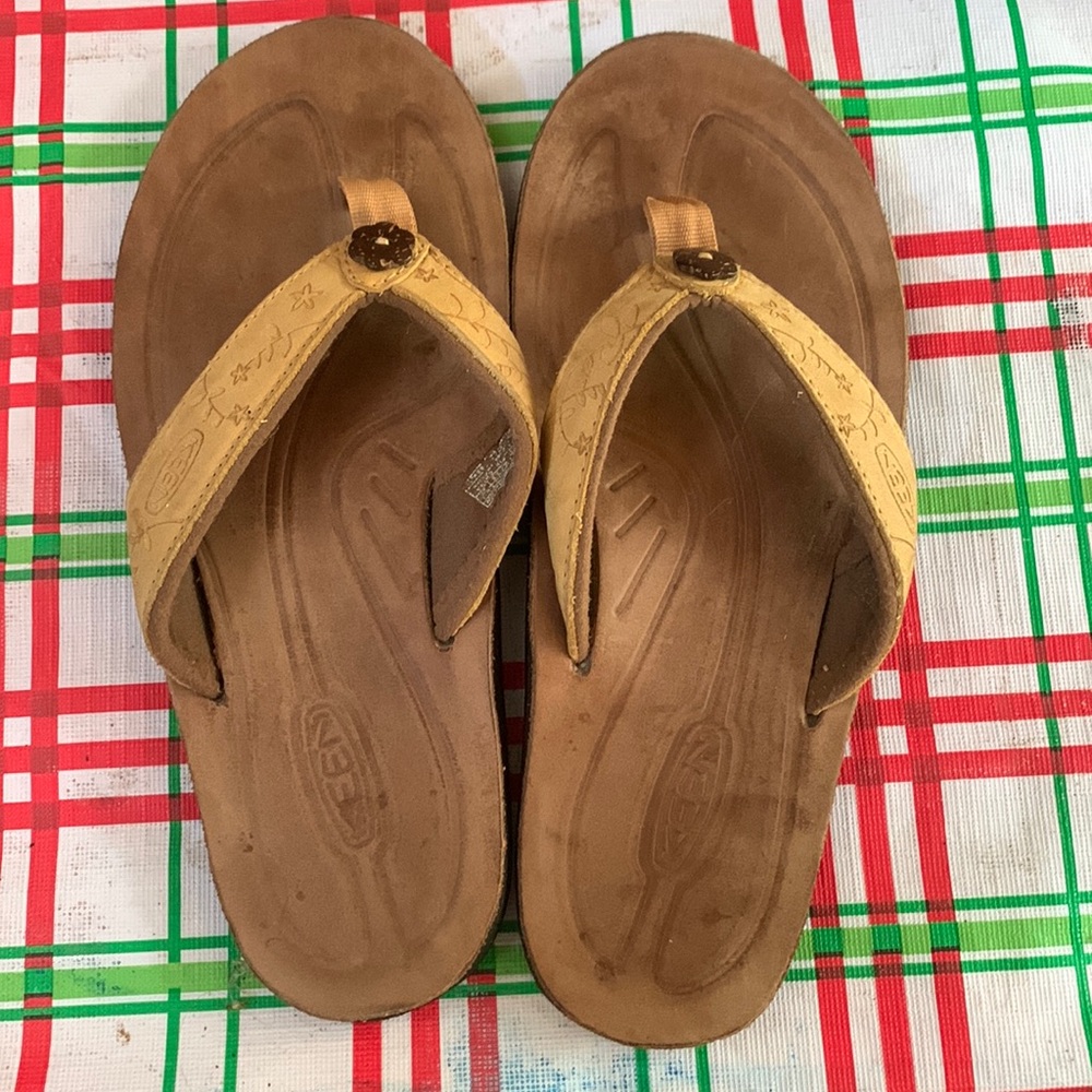 Keens flip flops